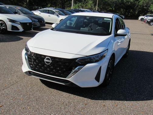 Cloud White 2025 Nissan Sentra SV