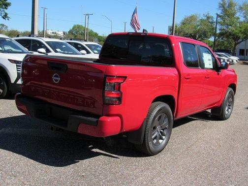2025 Nissan Frontier SV