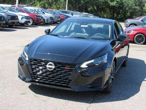 Black 2026 Nissan Altima 2.5 SR