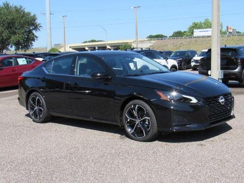 Black 2026 Nissan Altima 2.5 SR