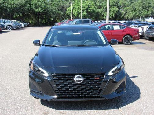 Black 2026 Nissan Altima 2.5 SR