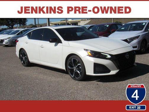 2023 Nissan Altima 2.5 SR