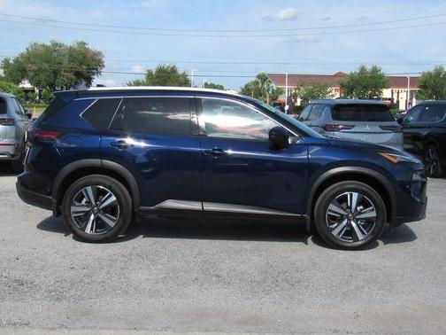 Deep Ocean Blue 2025 Nissan Rogue SL