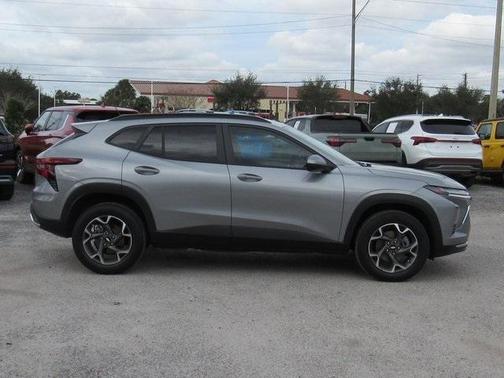 2024 Chevrolet Trax LT