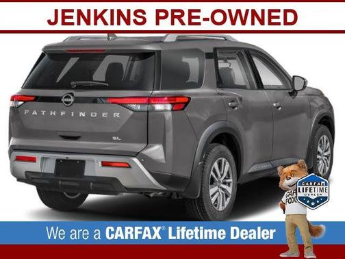 2024 Nissan Pathfinder SL