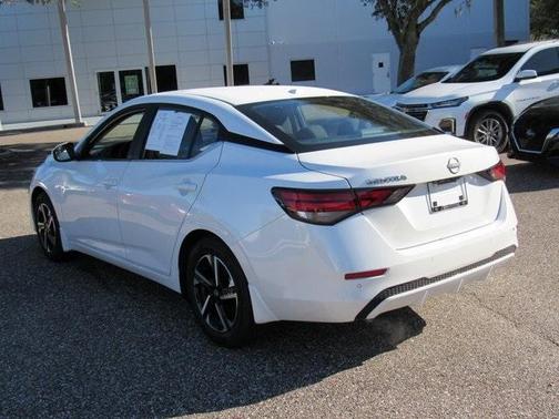 2025 Nissan Sentra SV