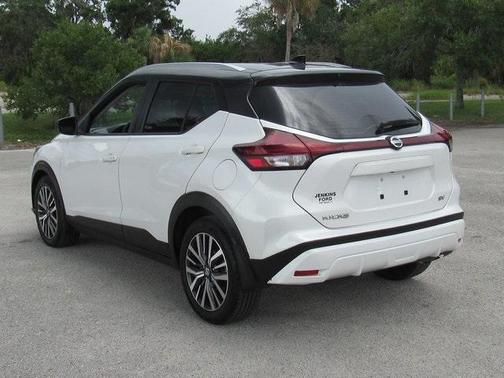 2021 Nissan Kicks SV