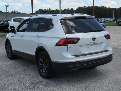 2023 Volkswagen Tiguan 2.0T SE