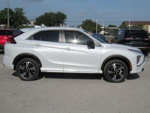 2024 Mitsubishi Eclipse Cross SEL