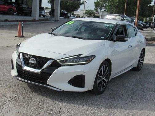 2023 Nissan Maxima SV