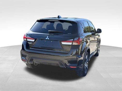Black 2025 Mitsubishi Outlander Sport 2.0 ES