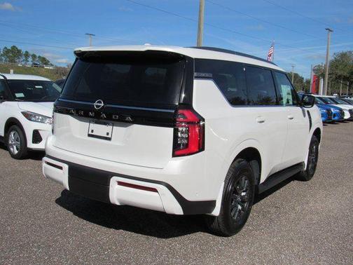 2026 Nissan Armada SV