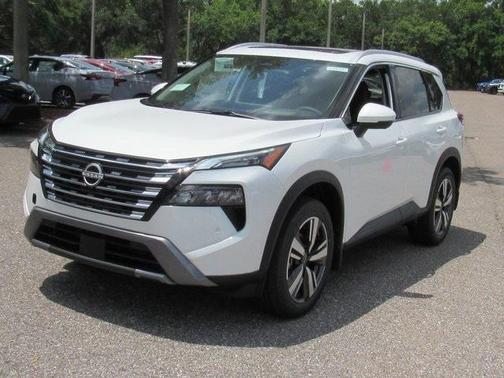 2025 Nissan Rogue SL