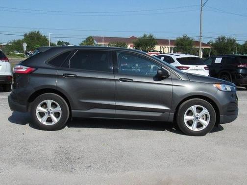 2019 Ford Edge SE