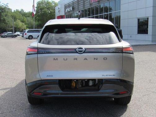 Champagne Silve 2026 Nissan Murano Platinum