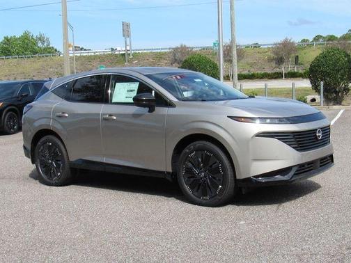 Champagne Silve 2026 Nissan Murano Platinum