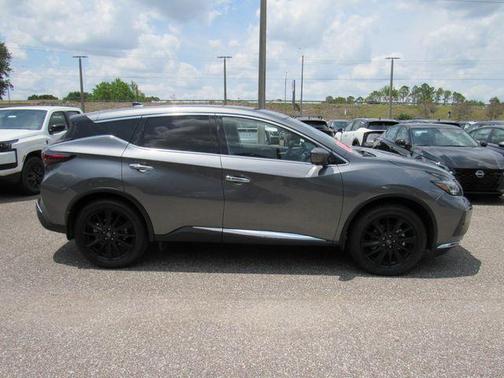 Gun Metallic 2024 Nissan Murano SL