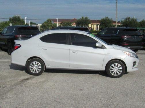 2022 Mitsubishi Mirage G4 ES