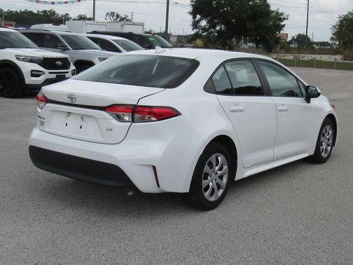 Ice 2024 Toyota Corolla LE