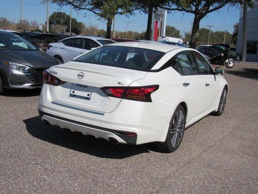 2023 Nissan Altima 2.5 SL