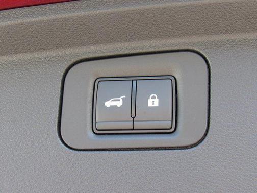 Coulis Red Pear 2026 Nissan Armada SL