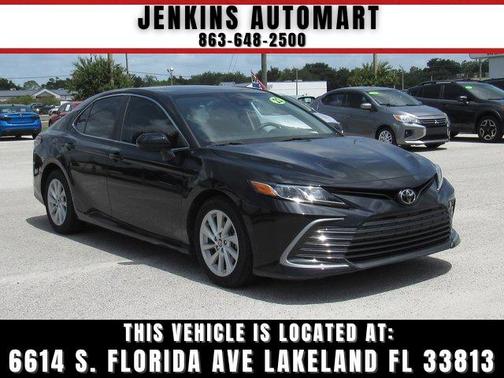 2022 Toyota Camry LE
