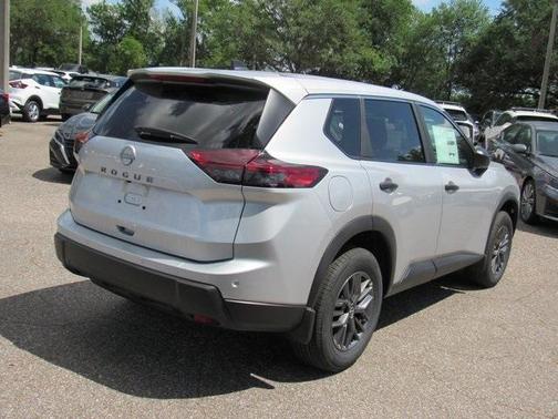 2025 Nissan Rogue S