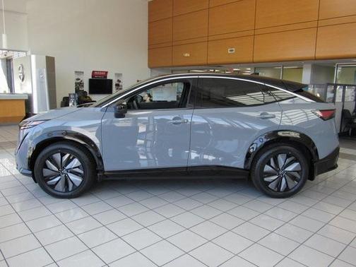 2025 Nissan ARIYA EVOLVE+