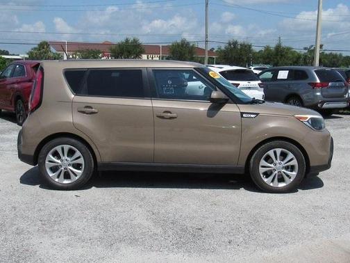 2015 Kia Soul +
