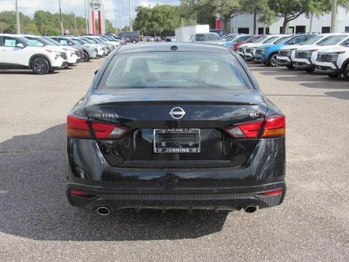 2025 Nissan Altima SL