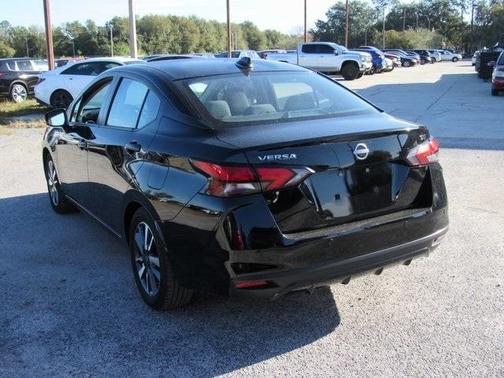 2023 Nissan Versa 1.6 SV