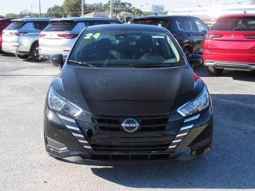 2023 Nissan Versa 1.6 SV