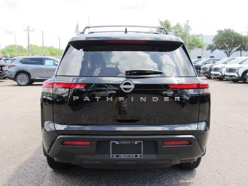 Black 2026 Nissan Pathfinder SV