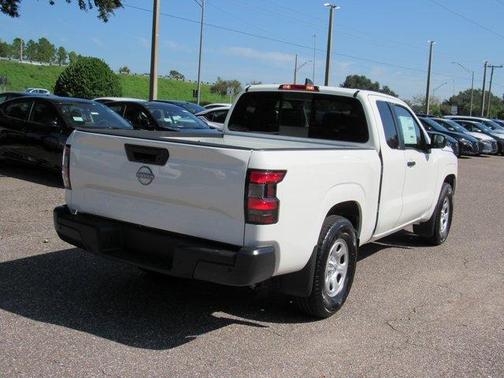 2025 Nissan Frontier S