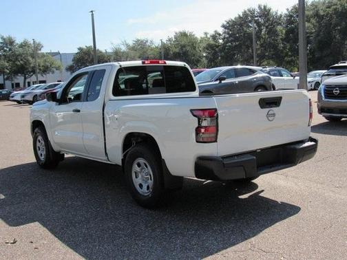 2025 Nissan Frontier S