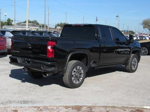 2024 Chevrolet Silverado 2500 Custom