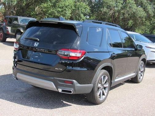 2024 Honda Pilot Elite