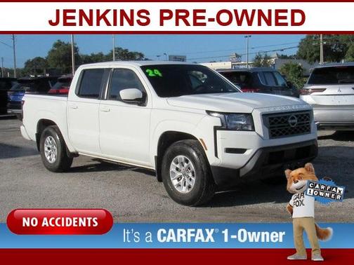 2024 Nissan Frontier SV