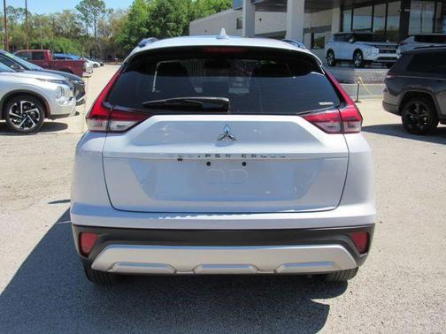 2023 Mitsubishi Eclipse Cross SE