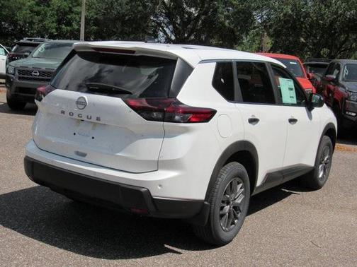 2025 Nissan Rogue S