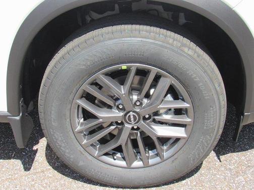 2025 Nissan Rogue S