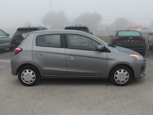 2022 Mitsubishi Mirage ES