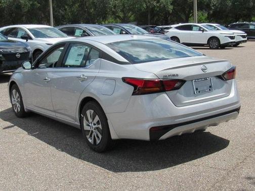 2025 Nissan Altima S