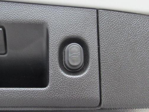 2017 Cadillac Escalade Platinum