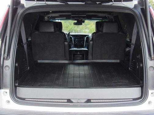 2017 Cadillac Escalade Platinum