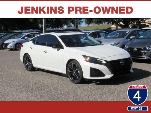 2023 Nissan Altima 2.5 SR