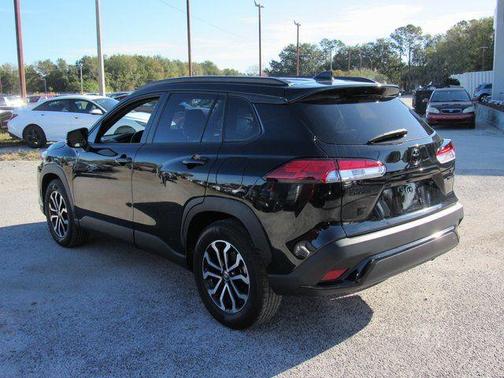 2024 Toyota Corolla Cross Hybrid SE