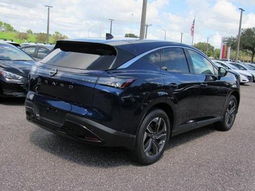 2025 Nissan Murano SV