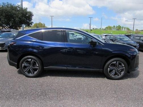 2025 Nissan Murano SV