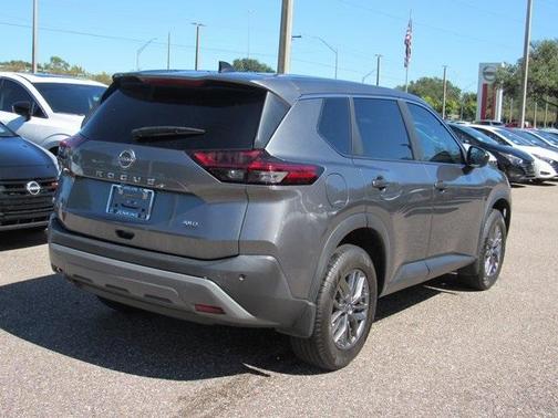 2023 Nissan Rogue S